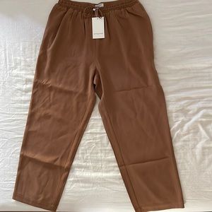 Petite Studio NYC Jennie pants camel medium